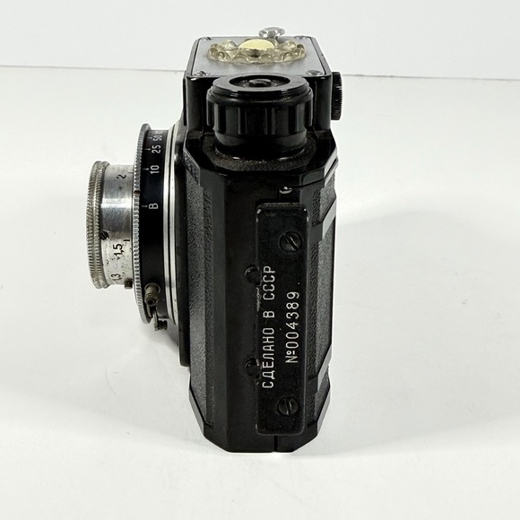 Smena-2 Vintage 35mm Film Camera Soviet USSR T-22 40mm Lens Bakelite - Picture 4 of 7